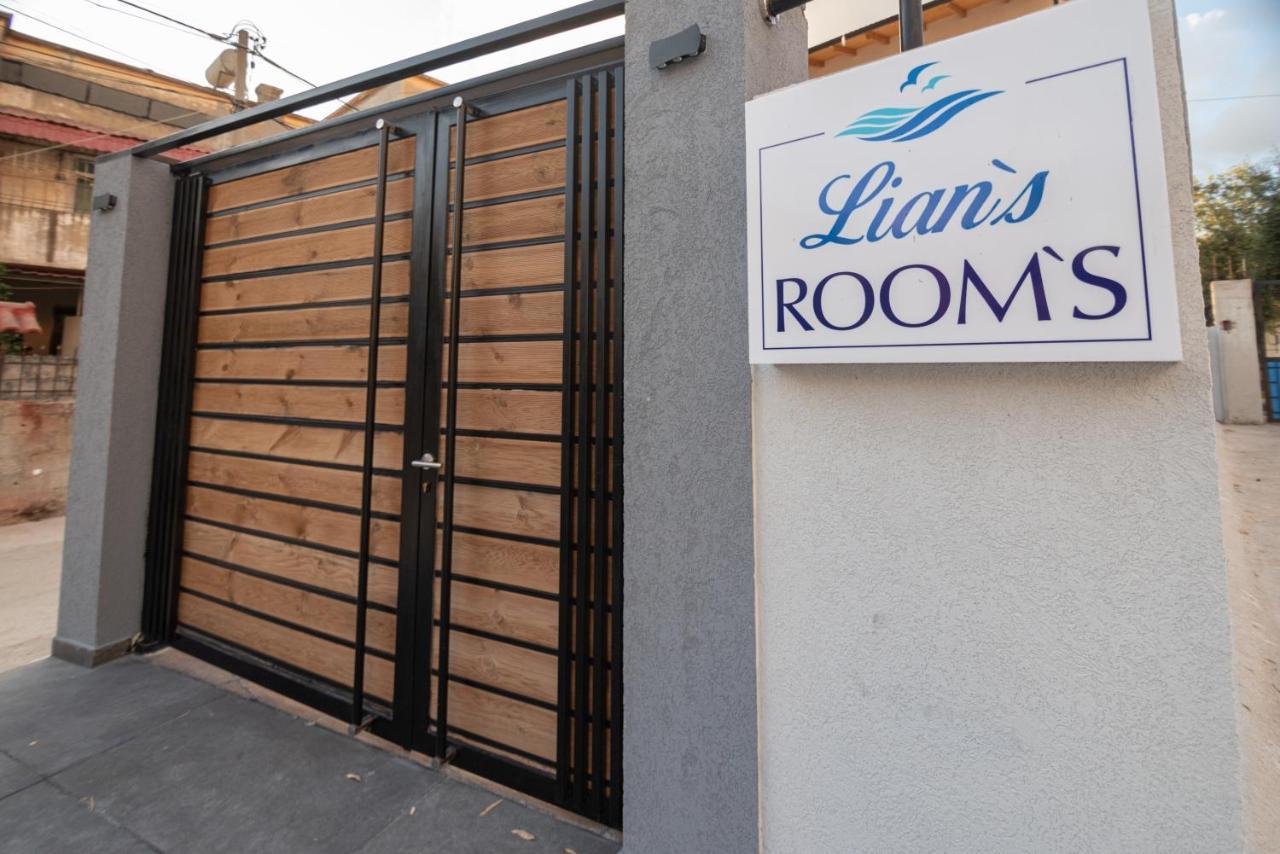 Lian'S Rooms Vlore Exterior photo
